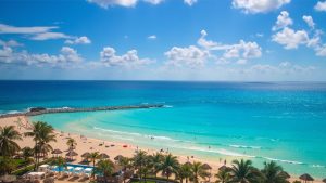 Playa Gaviota Azul (Cancún, México)