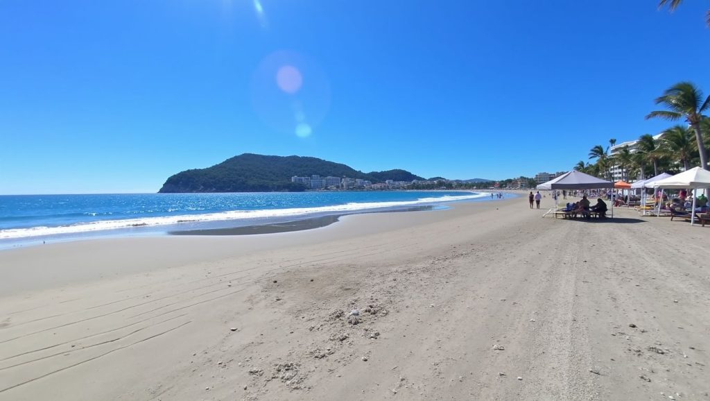 Playa La Boquita (Manzanillo, México) — foto 4