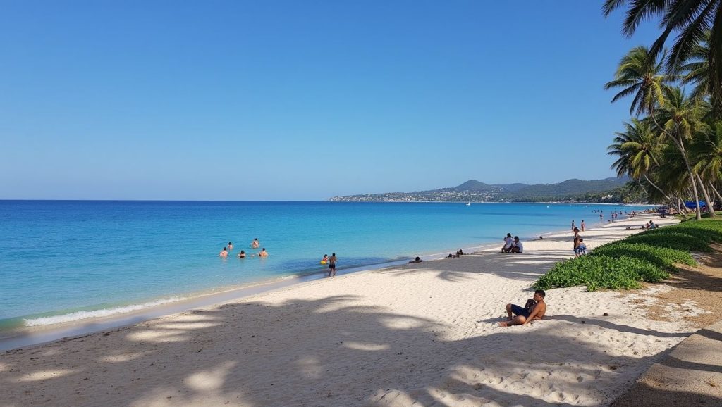 Bang Tao Beach (Oeste de Phuket, Phuket, Tailandia) — foto 1