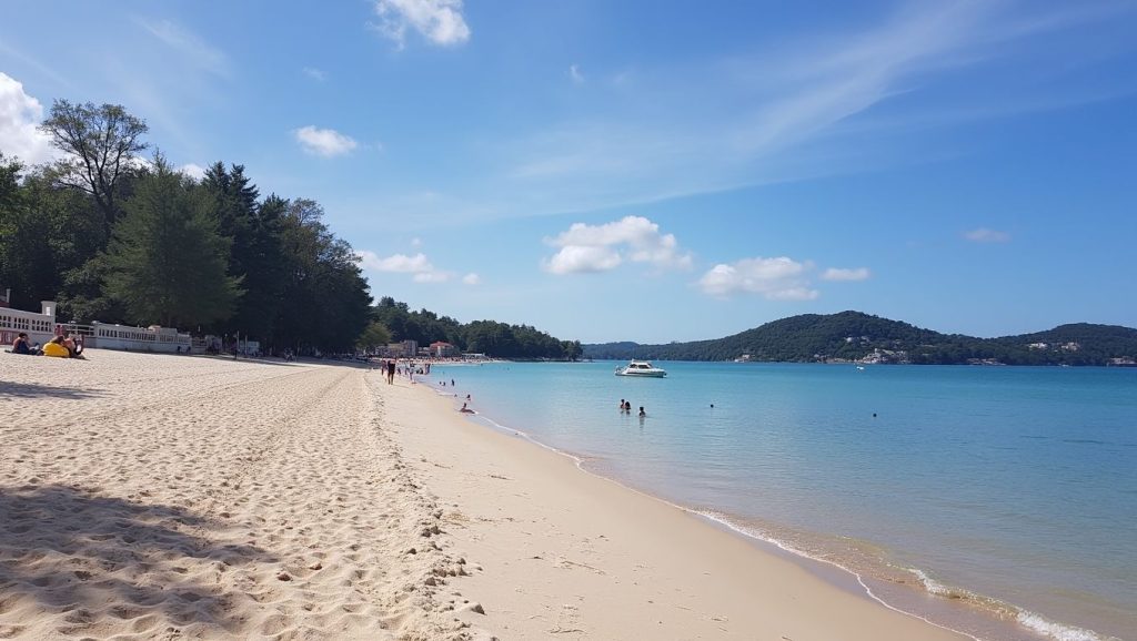 Bang Tao Beach (Oeste de Phuket, Phuket, Tailandia) — foto 2