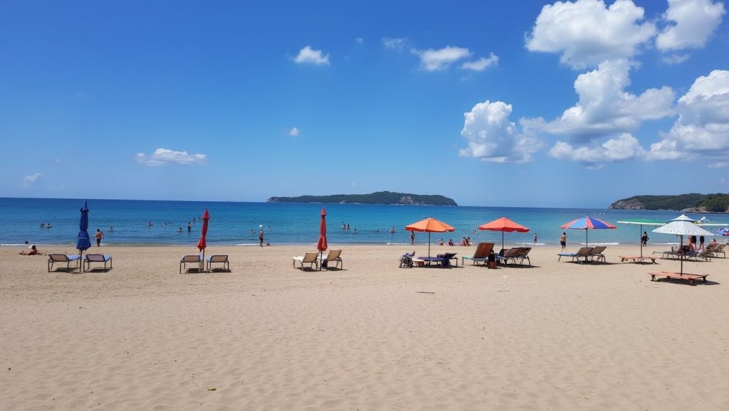 Duli Beach (Nacpan-Duli, El Nido, Palawan, Filipinas) — foto 6