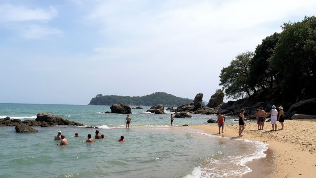 Laem Ka Beach (Sur de Phuket, Phuket, Tailandia) — foto 5