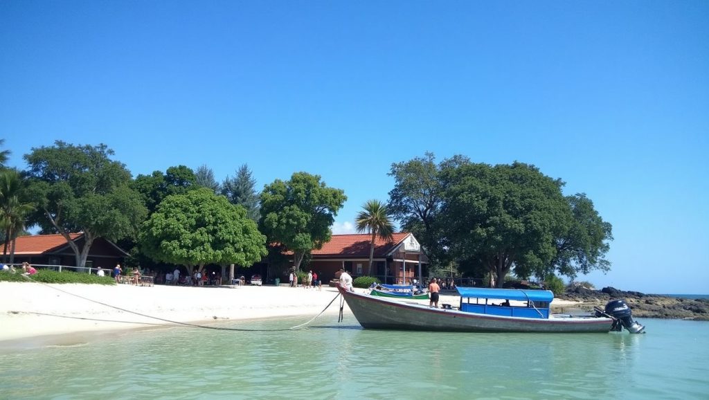 Laem Tong Beach (Norte de Phi Phi Don, Koh Phi Phi, Krabi, Tailandia) — foto 4