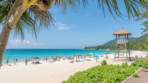 Lek Beach (Este de Phuket, Phuket, Tailandia)