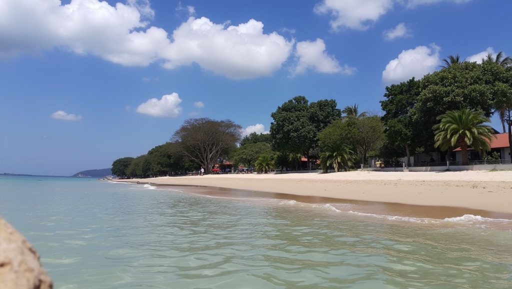 Pra Ae Beach (Koh Lanta, Krabi, Tailandia) — foto 1
