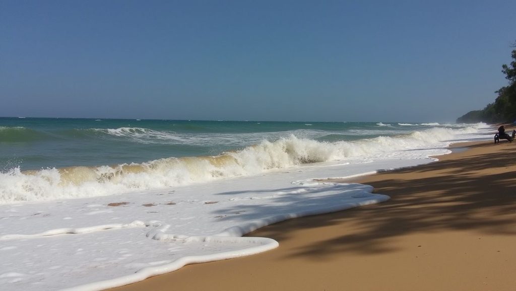 Sai Kaew Beach (Norte de Phuket, Phuket, Tailandia) — foto 4