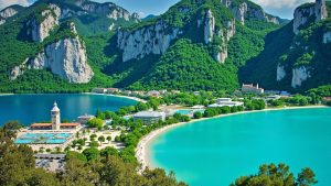 Toh Koh Beach (Este de Phi Phi Don, Koh Phi Phi, Tailandia)