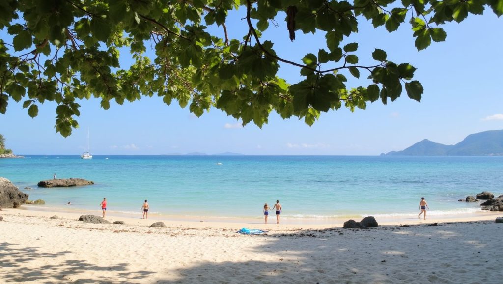 Viking Beach (Este de Phi Phi Don, Koh Phi Phi, Krabi, Tailandia) — foto 2