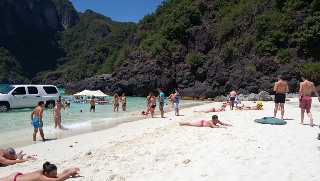 Ya Nui Beach (Sur de Phuket, Phuket, Tailandia) — foto 5
